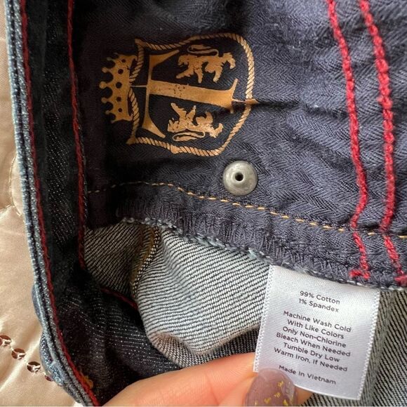 Talbots Signature Boot Cut Dark Wash Jeans Size 6/28 - Picture 9 of 10